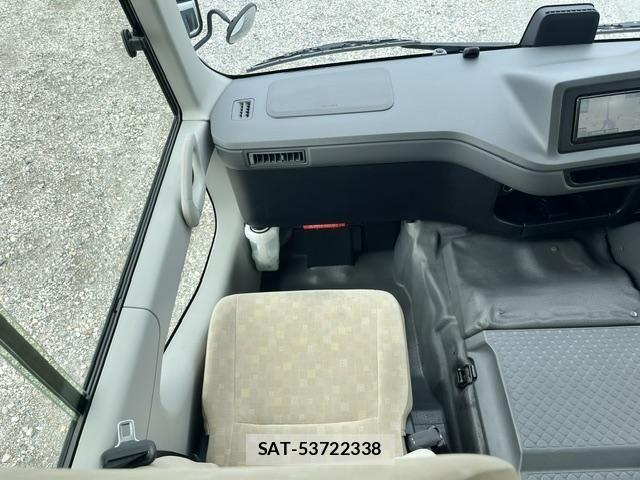 Toyota COASTER 2020-01 7499926-15