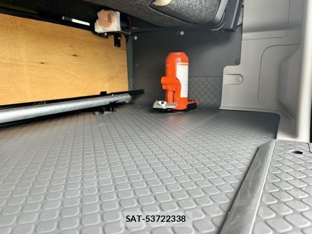 Toyota COASTER 2020-01 7499926-25