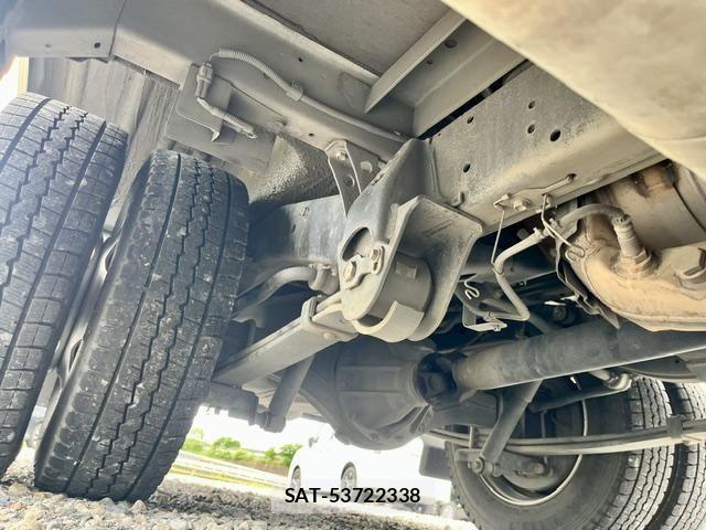 Toyota COASTER 2020-01 7499926-28