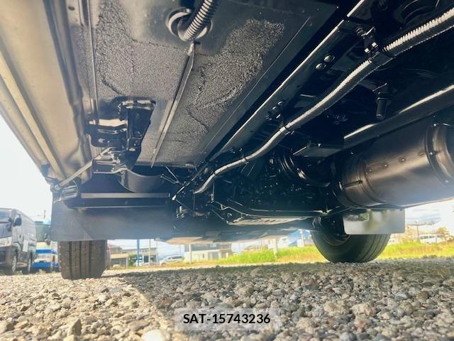 Toyota COASTER 2016-06 7499927-29