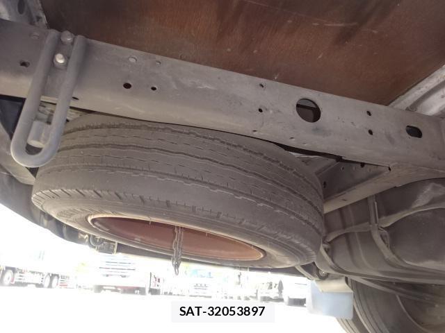 Toyota COASTER 2008-09 7508362-27