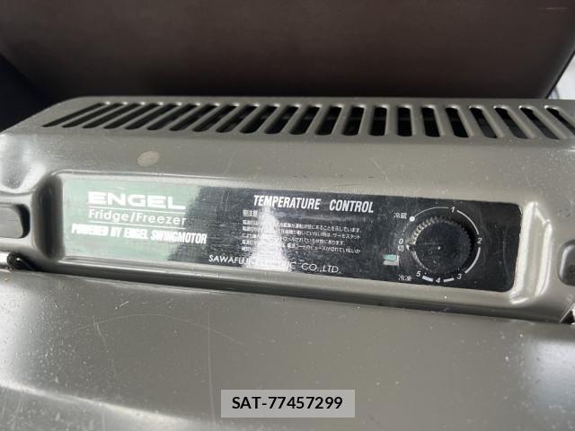 Toyota COASTER 2020-04 7499925-19