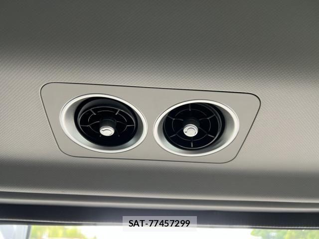 Toyota COASTER 2020-04 7499925-21
