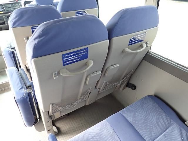 Toyota COASTER 2016-12 7606808-11