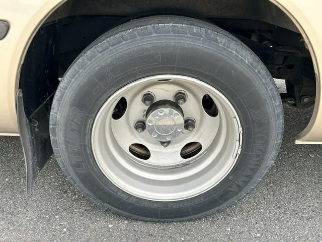 Toyota COASTER 2016-02 7709988-27