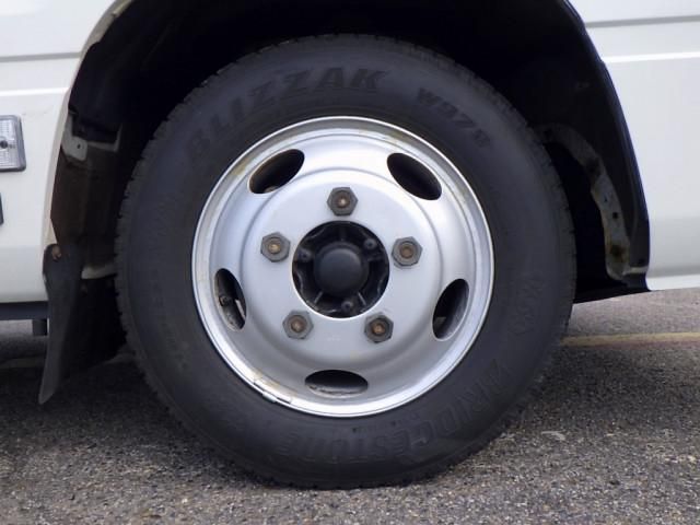 Toyota COASTER 2017-09 7709984-22