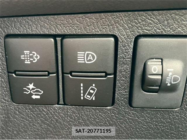 Toyota COASTER 2026-06 7721924-21