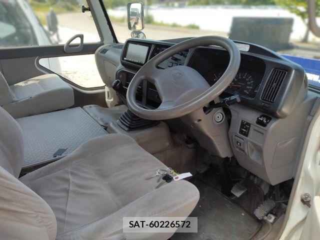 Toyota COASTER 2009-05 7721928-12