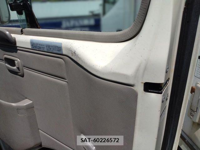 Toyota COASTER 2009-05 7721928-13