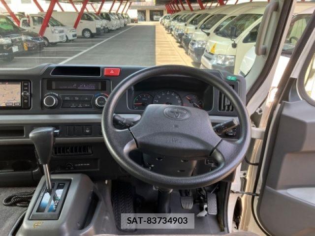 Toyota COASTER 2017-12 8073268-14