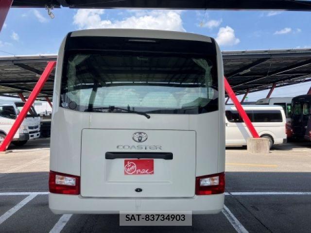 Toyota COASTER 2017-12 8073268-3