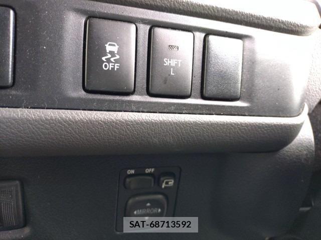 Toyota COASTER 2020-09 8073267-11