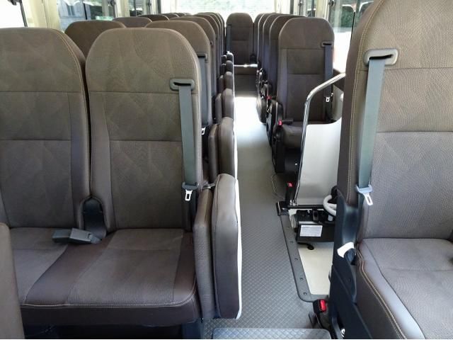 Toyota COASTER 2026-06 8186337-11
