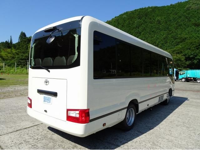 Toyota COASTER 2026-06 8186337-1