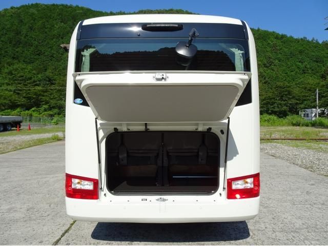 Toyota COASTER 2026-06 8186337-6