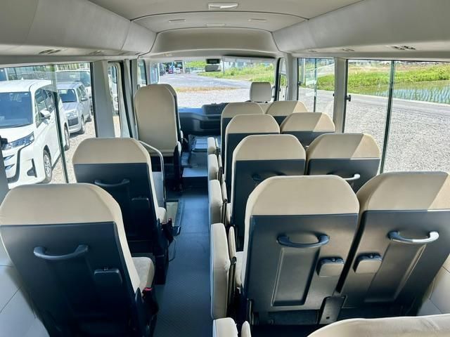 Toyota COASTER 2017-09 8186338-14