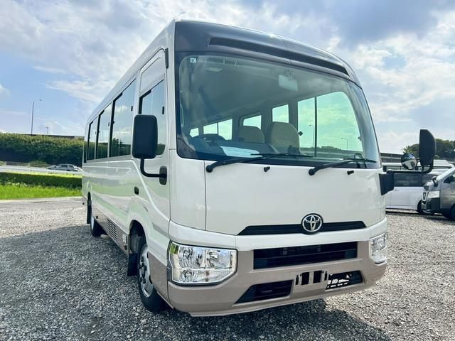 Toyota COASTER 2017-09 8186338-2