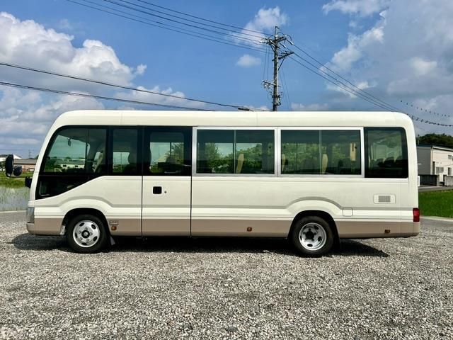 Toyota COASTER 2017-09 8186338-7