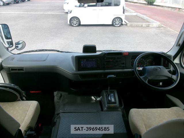 Toyota COASTER 2020-01 8206885-1