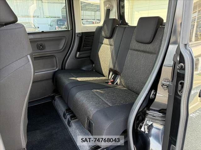 Toyota COASTER 2018-07 8244848-18