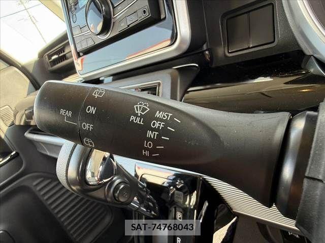 Toyota COASTER 2018-07 8244848-25