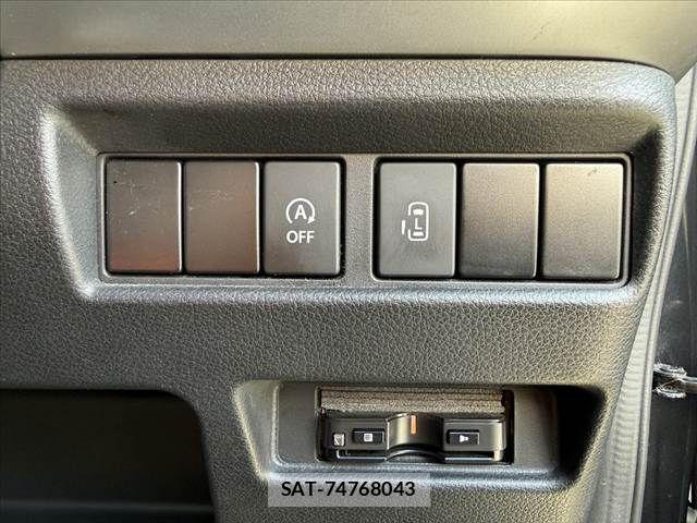 Toyota COASTER 2018-07 8244848-28
