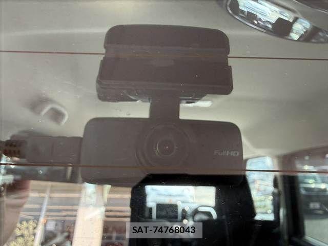 Toyota COASTER 2018-07 8244848-3