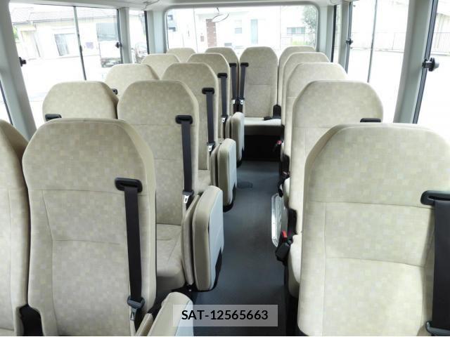 Toyota COASTER 2018-06 8244846-11