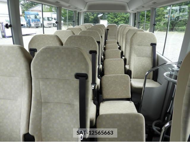 Toyota COASTER 2018-06 8244846-14