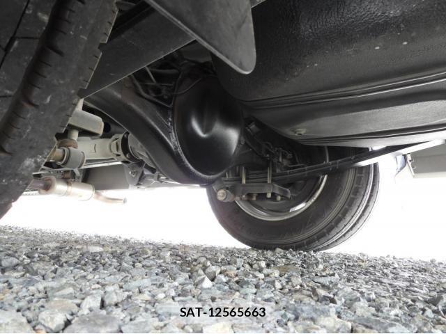 Toyota COASTER 2018-06 8244846-27