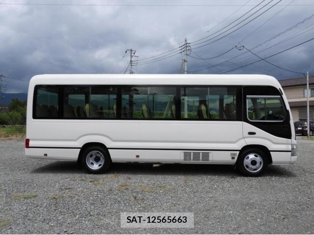 Toyota COASTER 2018-06 8244846-7