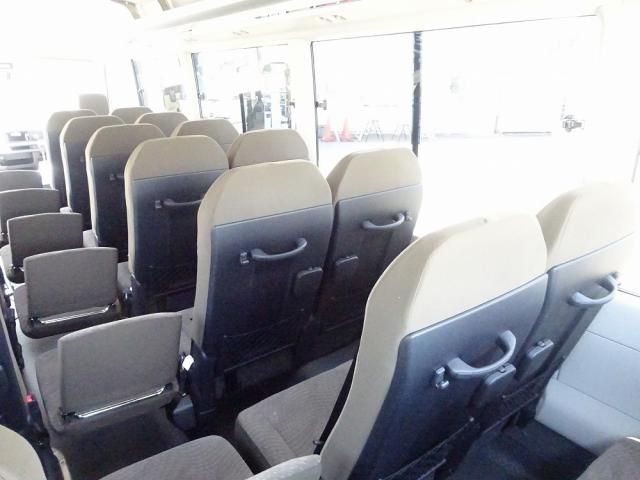 Toyota COASTER 2026-04 8331861-18
