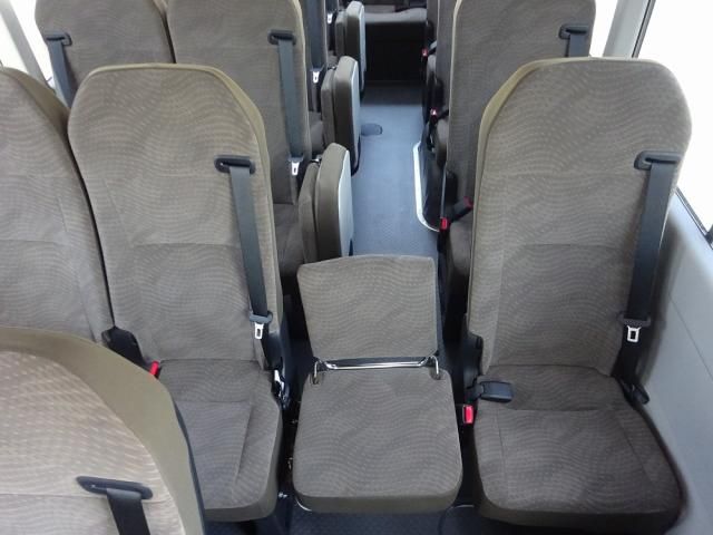 Toyota COASTER 2026-04 8331861-23