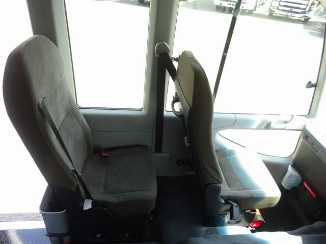 Toyota COASTER 2026-04 8331861-25
