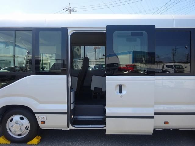 Toyota COASTER 2026-04 8331861-28