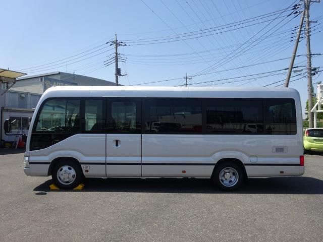 Toyota COASTER 2026-04 8331861-5