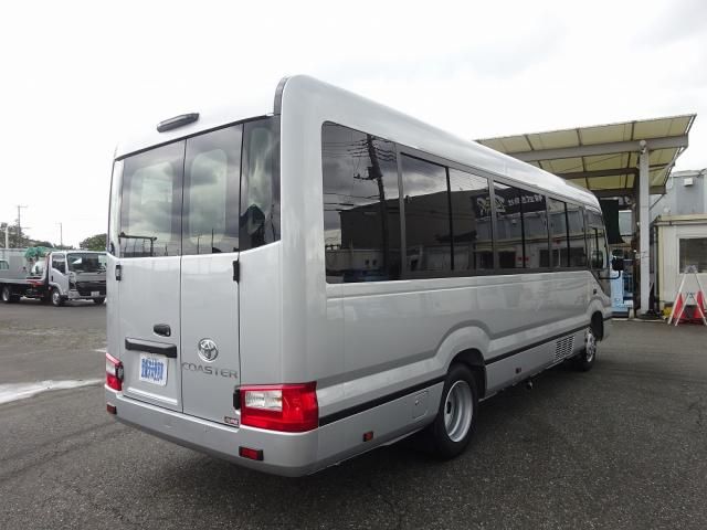 Toyota COASTER 2026-05 8331862-1