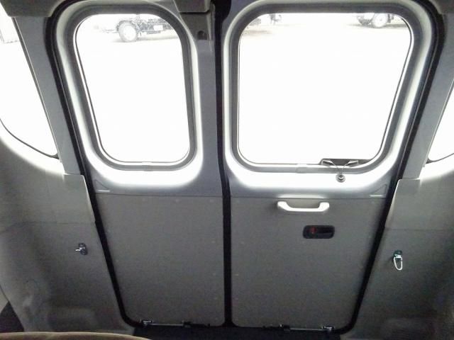 Toyota COASTER 2026-05 8331862-28