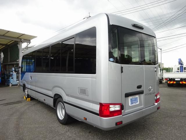 Toyota COASTER 2026-05 8331862-3