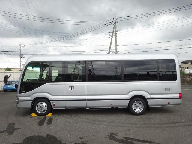 Toyota COASTER 2026-05 8331862-5