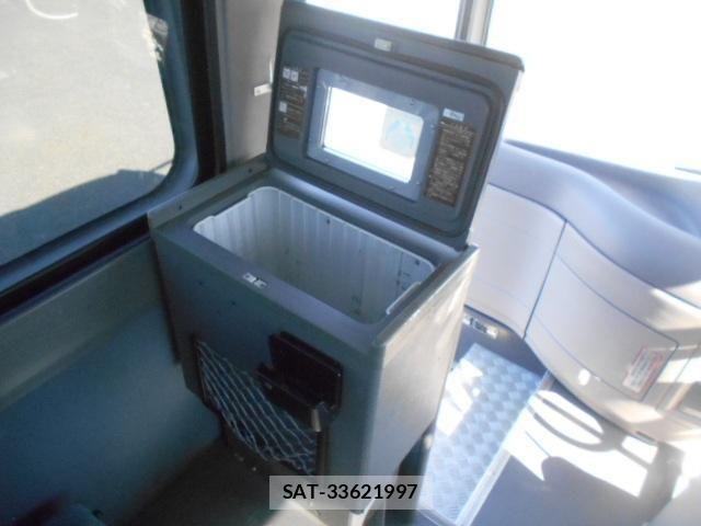 Toyota COASTER 2000-06 8354157-12