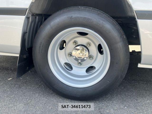 Toyota COASTER 2025-03 8365173-13