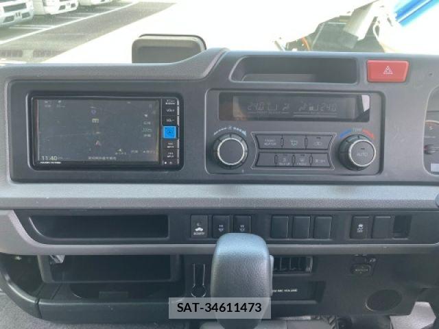 Toyota COASTER 2025-03 8365173-17