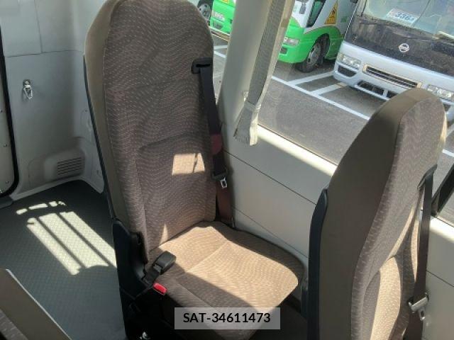 Toyota COASTER 2025-03 8365173-29
