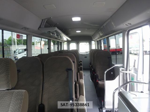 Toyota COASTER 2026-06 8365171-12
