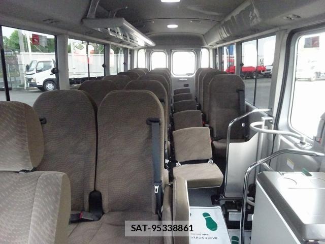 Toyota COASTER 2026-06 8365171-13