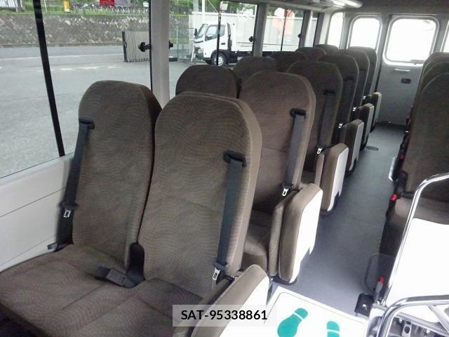 Toyota COASTER 2026-06 8365171-15