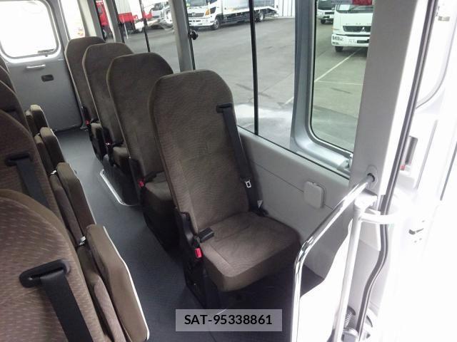 Toyota COASTER 2026-06 8365171-16