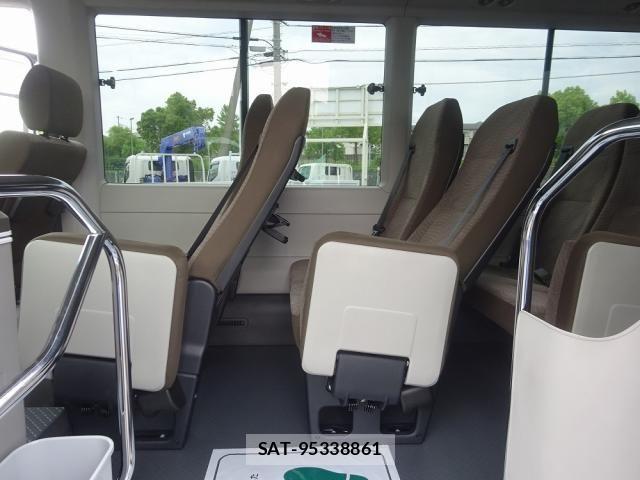 Toyota COASTER 2026-06 8365171-25