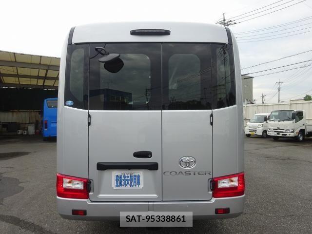 Toyota COASTER 2026-06 8365171-6